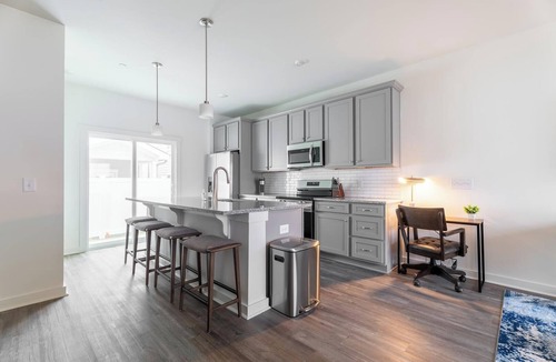 Port Wentworth Apartment | Landing | Modern 2BD, Clubhouse, Pool
