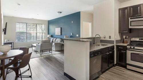 Norristown Apartment | Landing Modern 2BD Gym Clubhouse