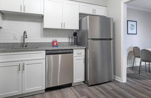 Homewood Apartment | Landing | Modern 2BD, Clubhouse, Pool