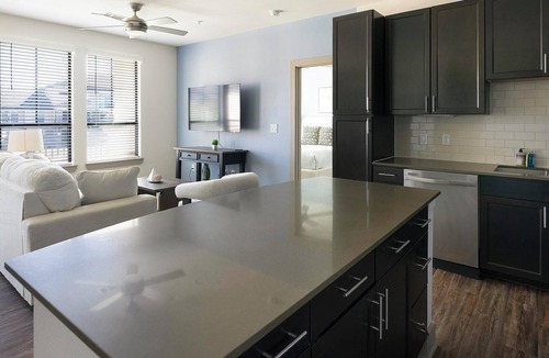 Klein Apartment | Landing | Modern 2BD, Clubhouse, Gym