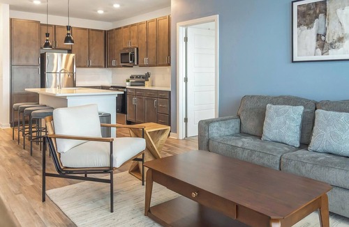 Cordova Apartment | Landing | Modern 2BD, Clubhouse