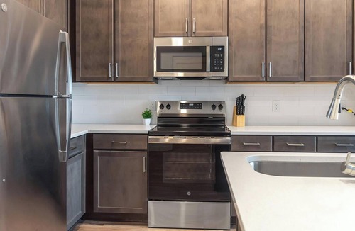 Cordova Apartment | Landing | Modern 2BD, Clubhouse