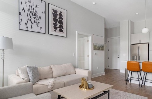 Downtown Apartment | Landing | Modern 2BD, Courtyard, Gym