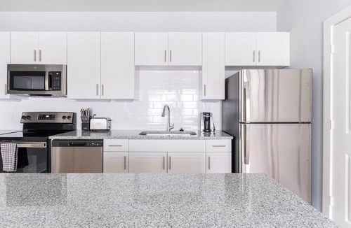 Conroe Apartment | Landing | Modern 2BD, Game Room, Gym