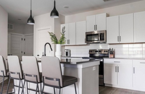 Sugar Hill Apartment | Landing | Modern 2BD, Gym, Pool
