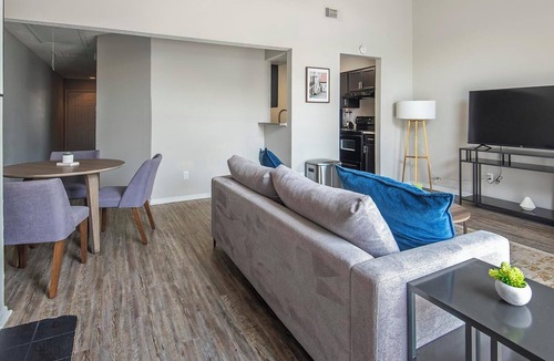 Cordova Apartment | Landing | Modern 2BD, Gym, Game Room