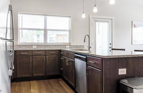 Cartersburg Apartment | Landing | Modern 2BD, Courtyard, Pool