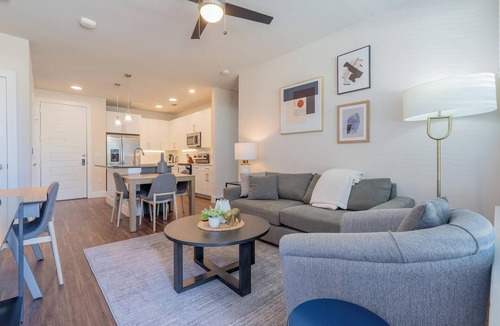Wetmore Apartment | Landing | Modern 2BD, Yoga Studio, Gym