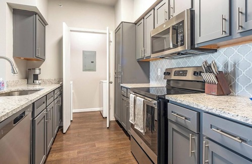 San Antonio Apartment | Landing | Modern 2BD, Clubhouse, Pool