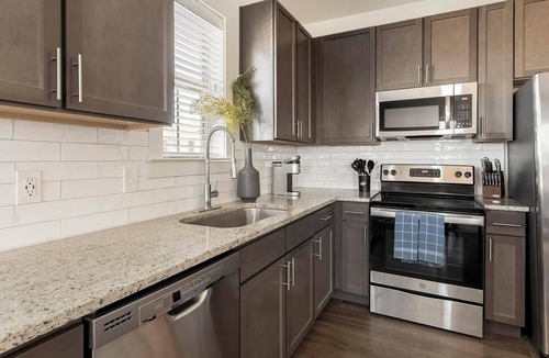 Stone Oak Apartment | Landing | Modern 2BD, Pool, Game Room