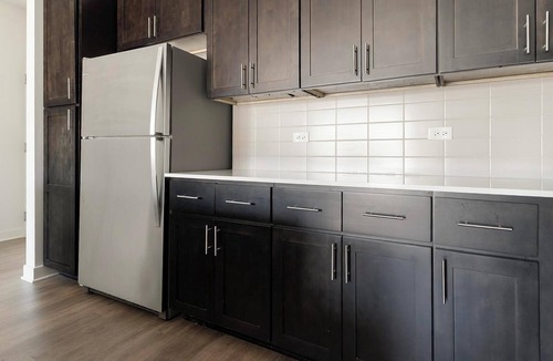 Schaumburg Apartment | Landing | Modern 2BD, Yoga Studio, Clubhouse