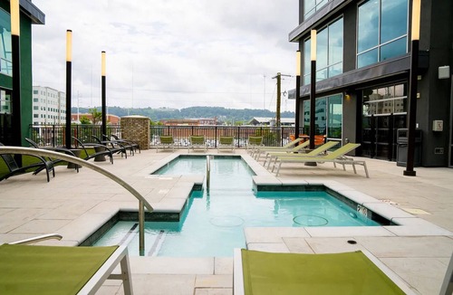 Five Points South Apartment | Landing | Modern Studio, Gym, Yoga Studio