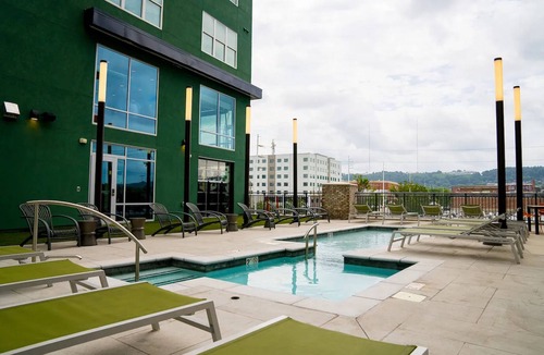 Five Points South Apartment | Landing | Modern Studio, Gym, Yoga Studio