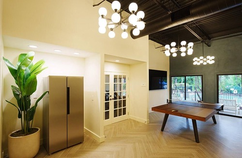 Northeast Raleigh Apartment | Landing | Modern Studio, Pool, Gym