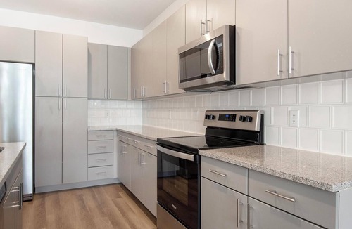 Northgate Apartment | Landing | Spectacular 1BD, Gym, Pool