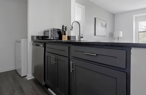 Winston - Salem Apartment | Landing | Spectacular 2BD, Gym, Clubhouse