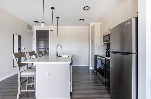 Near Northside Apartment | Landing | Spectacular 1BD, Gym, Pool