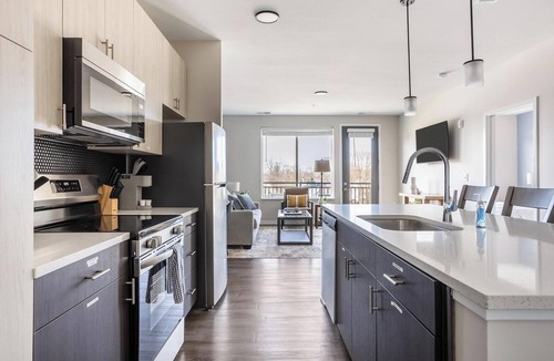 Near Northside Apartment | Landing | Spectacular 1BD, Gym, Pool