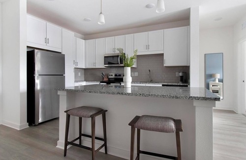 Northside Apartment | Landing | Spectacular 2BD, Gym, Clubhouse