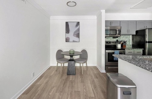 Green Hills Apartment | Landing | Spectacular 1BD, Pool, Courtyard