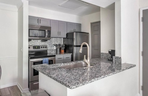 Green Hills Apartment | Landing | Spectacular 1BD, Courtyard, Pool