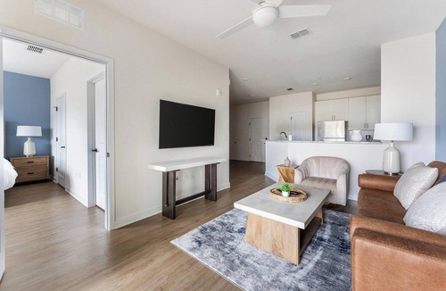 Lakeland Apartment | Landing | Spectacular 1BD, Clubhouse, Pool
