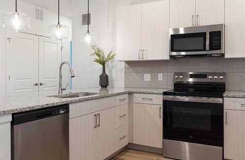 Firestone Apartment | Landing | Spectacular 1BD, Clubhouse, Gym