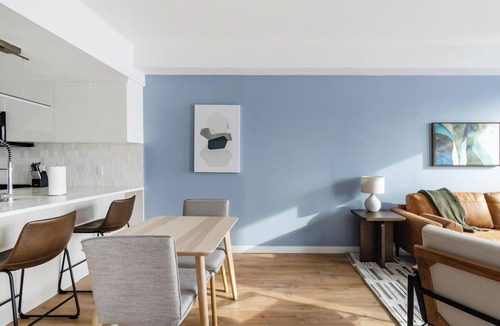 Hackensack Apartment | Landing | Spectacular 1BD, Courtyard