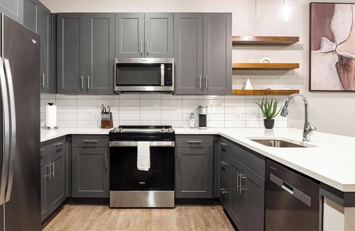 Blue Dome District Apartment | Landing | Spectacular 1BD, Clubhouse