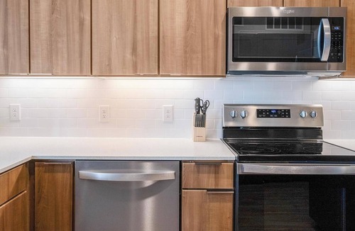 Buda Apartment | Landing | Spectacular 1BD, Rooftop Lounge