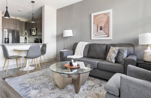 Montopolis Apartment | Landing | Spectacular 1BD, Yoga Studio, Pool