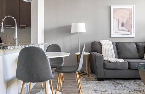Montopolis Apartment | Landing | Spectacular 1BD, Yoga Studio, Pool