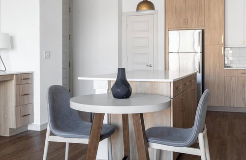 Austin Apartment | Landing | Spectacular 1BD, Yoga Studio, Clubhouse