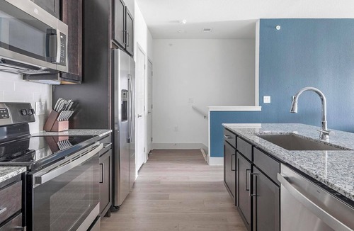 Austin Apartment | Landing | Spectacular 1BD, Pool, Gym