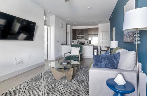 Austin Apartment | Landing | Spectacular 1BD, Gym, Pool