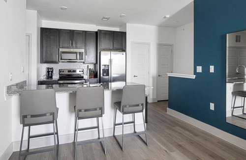 Austin Apartment | Landing | Spectacular 1BD, Gym, Pool