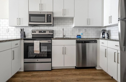 Concord Apartment | Landing | Spectacular 1BD, Clubhouse, Gym