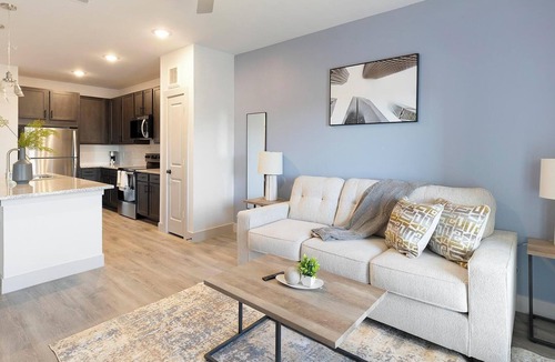 Corinth Apartment | Landing | Spectacular 1BD in Corinth