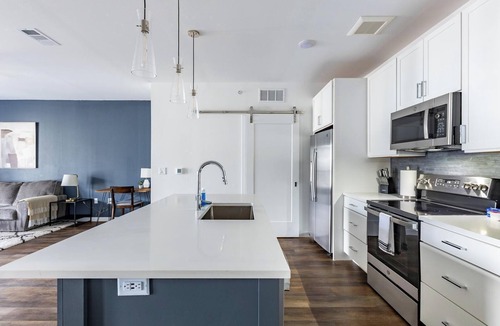 Austin Apartment | Landing | Spectacular 1BD, Clubhouse, Pool