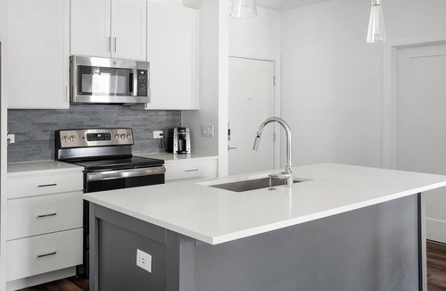 Austin Apartment | Landing | Spectacular 1BD, Clubhouse, Pool