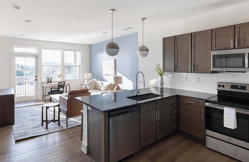Madison Apartment | Landing | Spectacular 1BD, Gym, Clubhouse