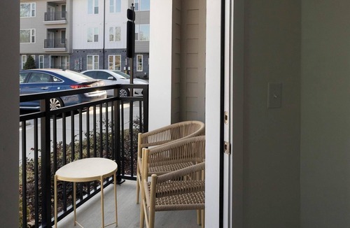 East Raleigh Apartment | Landing | Spectacular 1BD, Yoga Studio, Clubhouse