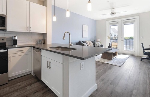 Salado Apartment | Landing | Spectacular 1BD, Clubhouse, Gym