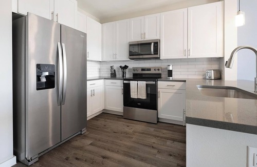 Salado Apartment | Landing | Spectacular 1BD, Clubhouse, Gym