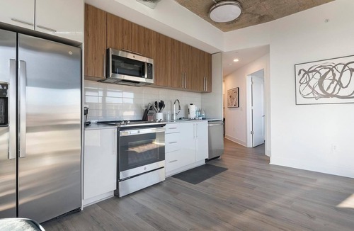 Baileys Crossroads Apartment | Landing | Spectacular 2BD, Gym, Game Room