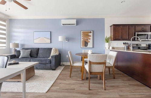 Johnstown Apartment | Landing | Spectacular 2BD, Yoga Studio, Gym