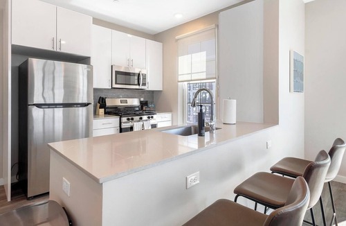 New Haven Apartment | Landing | Spectacular 2BD, Yoga Studio, Game Room