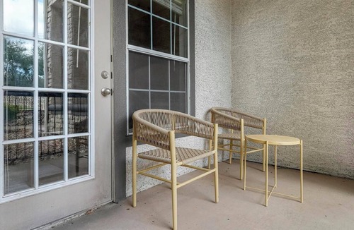 Falconhead Apartment | Landing | Spectacular 2BD in Bee Cave