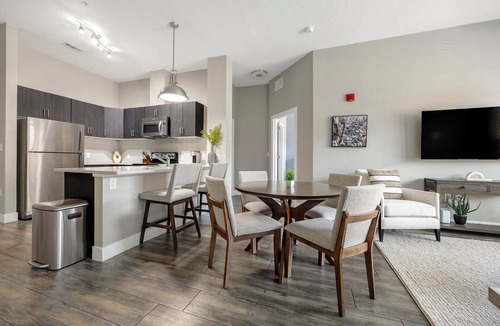 Washington Park West Apartment | Landing | Spectacular 2BD, Clubhouse, Gym