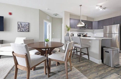 Washington Park West Apartment | Landing | Spectacular 2BD, Gym, Clubhouse